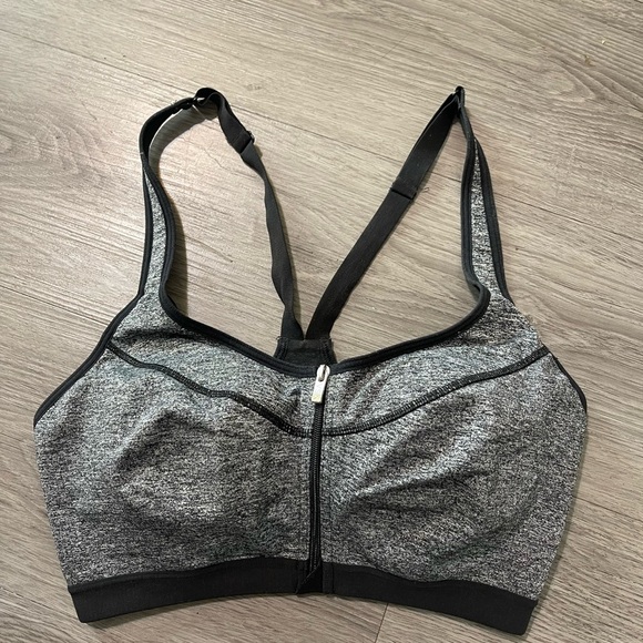VSX Women's Gray Sports Bra - Picture 3 of 7